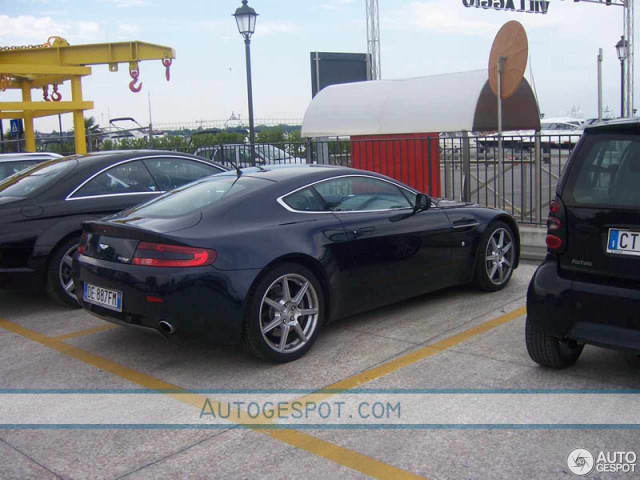 Aston Martin V8 Vantage