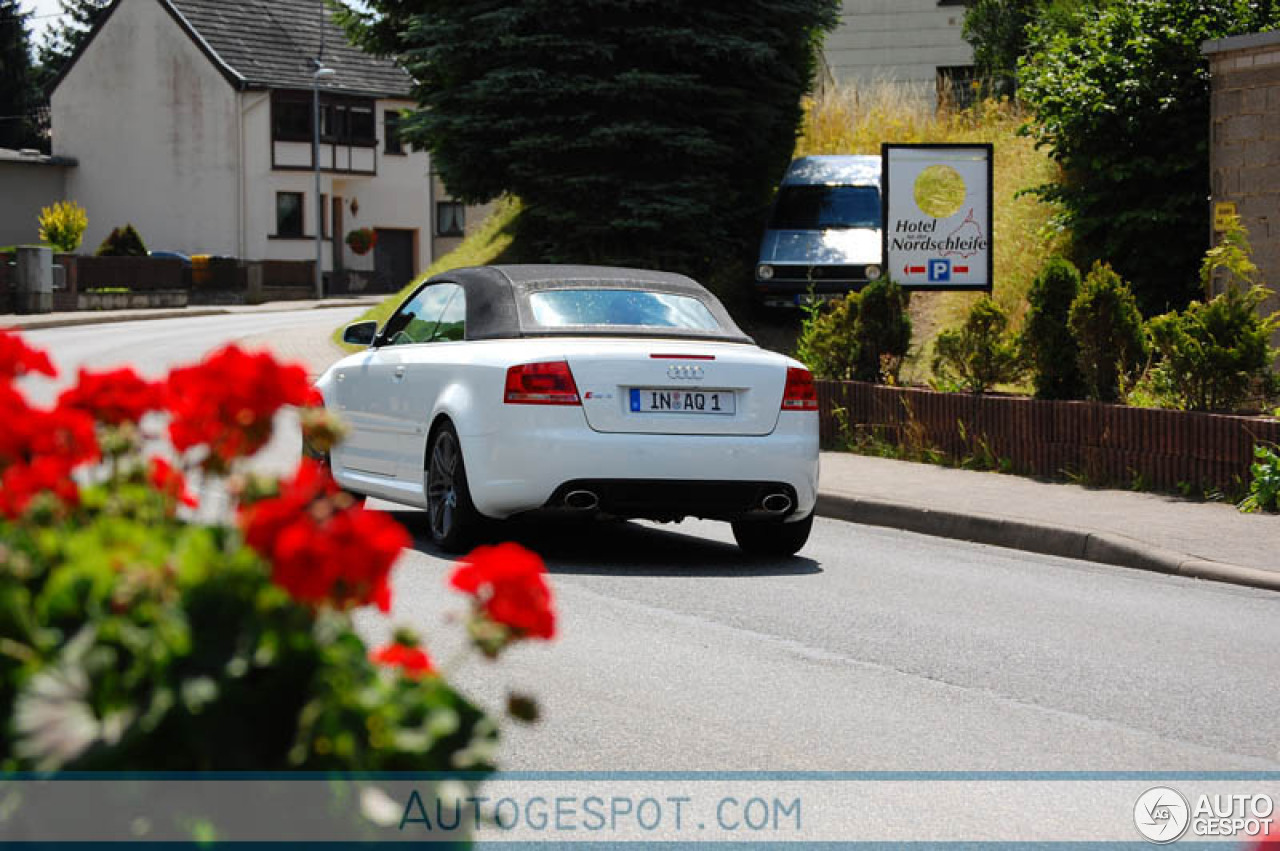 Audi RS4 Cabriolet