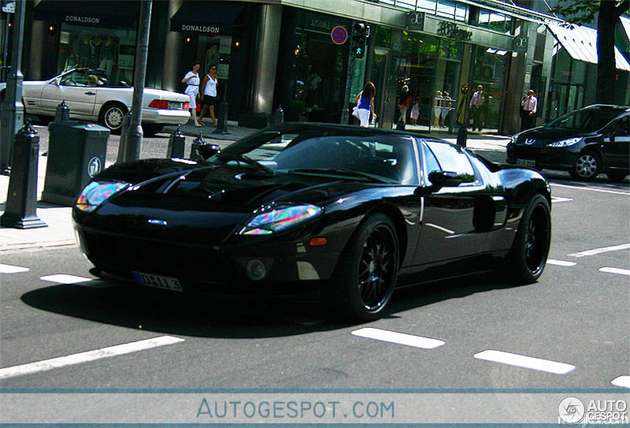 Ford GT