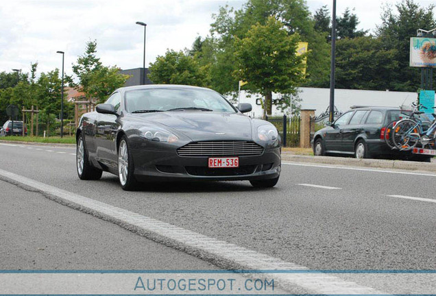 Aston Martin DB9