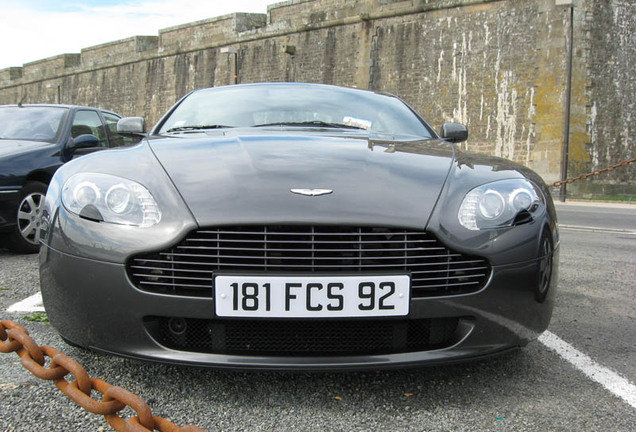 Aston Martin V8 Vantage