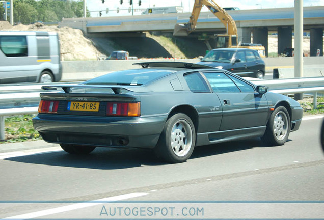 Lotus Esprit Turbo SE