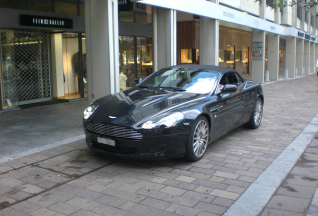 Aston Martin DB9 Volante