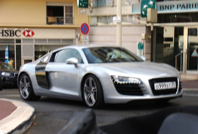 Audi R8