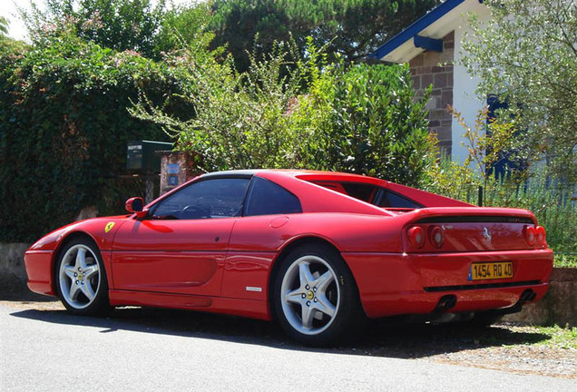 Ferrari F355 GTS