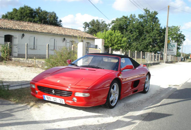 Ferrari F355 Spider