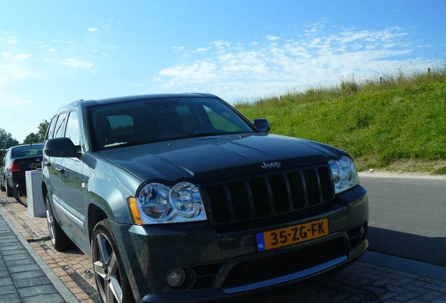 Jeep Grand Cherokee SRT-8 2005