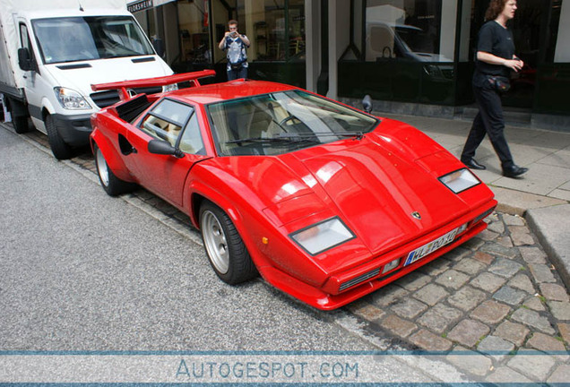 Lamborghini Countach 5000 Quattrovalvole