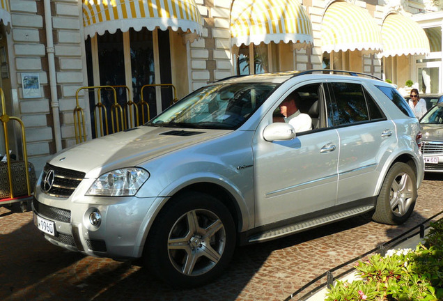 Mercedes-Benz ML 63 AMG W164