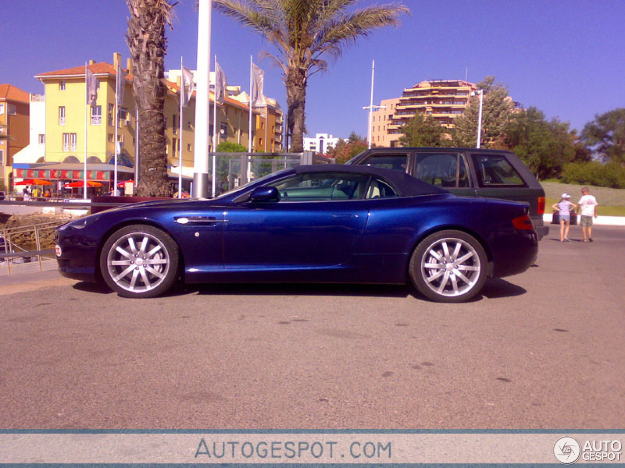 Aston Martin DB9 Volante