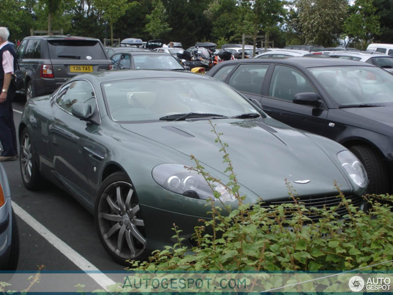 Aston Martin DB9