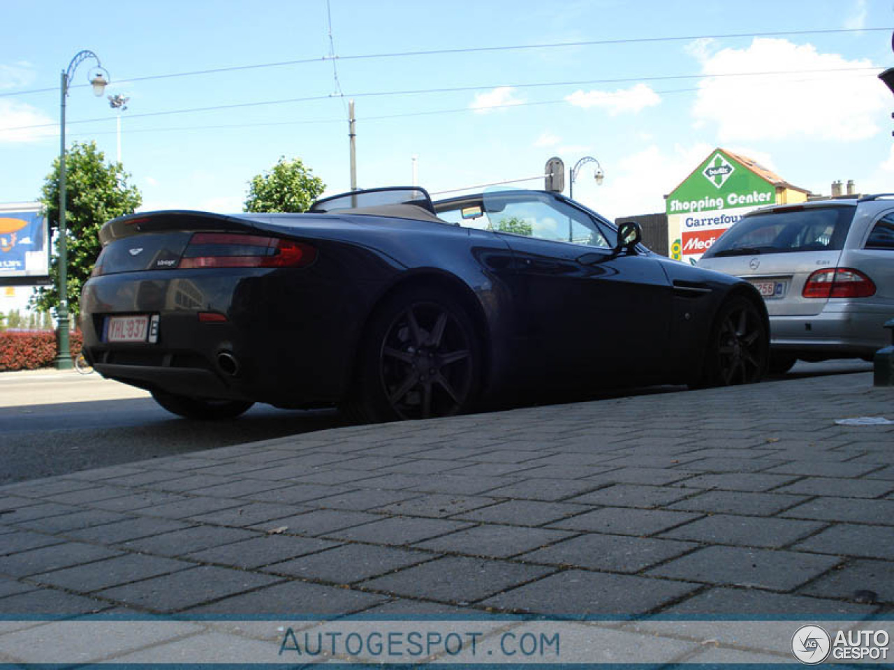 Aston Martin V8 Vantage Roadster