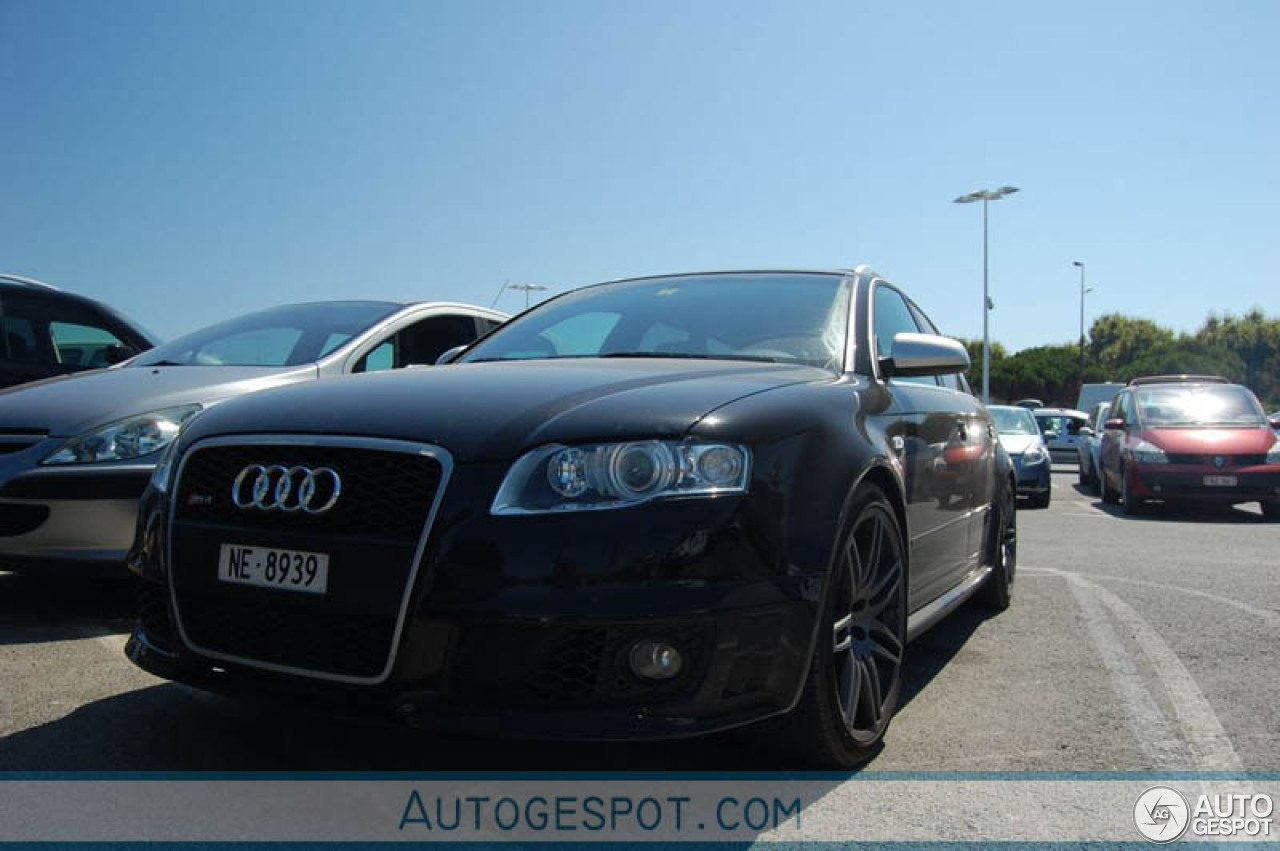 Audi RS4 Avant B7