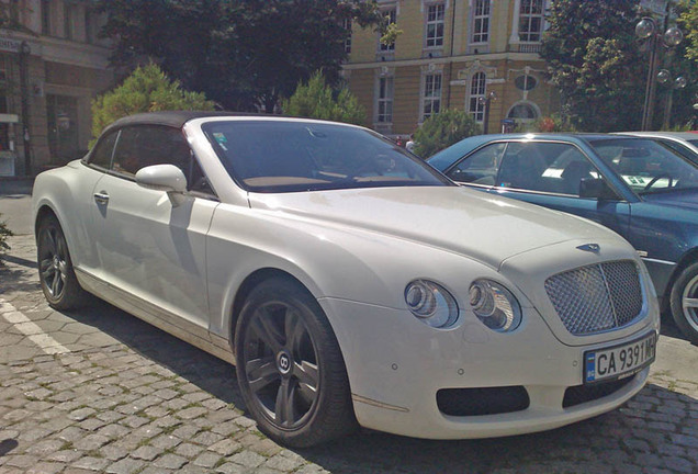 Bentley Continental GTC