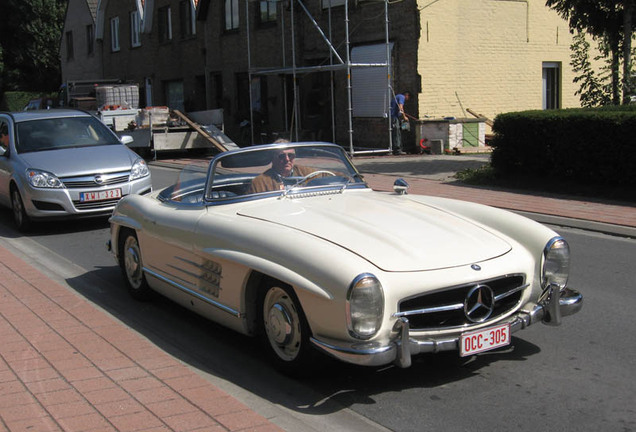 Mercedes-Benz 300SL Roadster