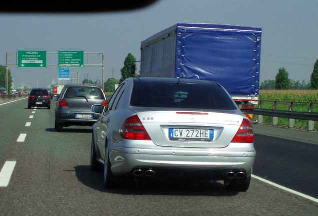 Mercedes-Benz E 55 AMG