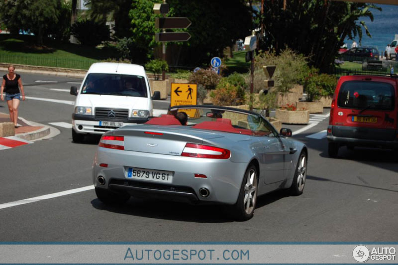 Aston Martin V8 Vantage Roadster