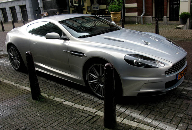 Aston Martin DBS