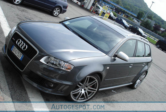 Audi RS4 Avant B7