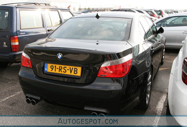 BMW M5 E60 2005