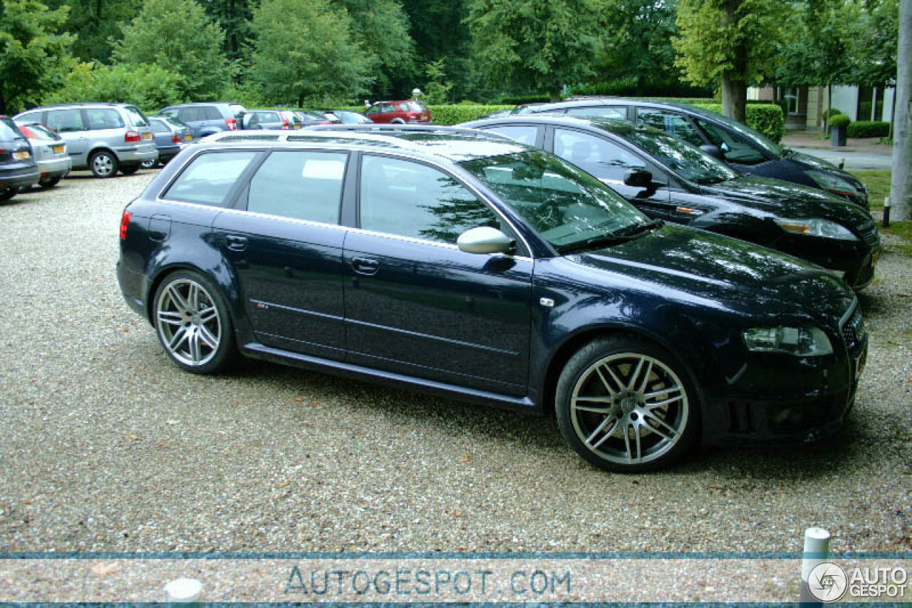 Audi RS4 Avant B7