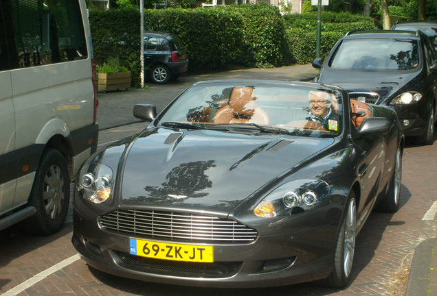 Aston Martin DB9 Volante