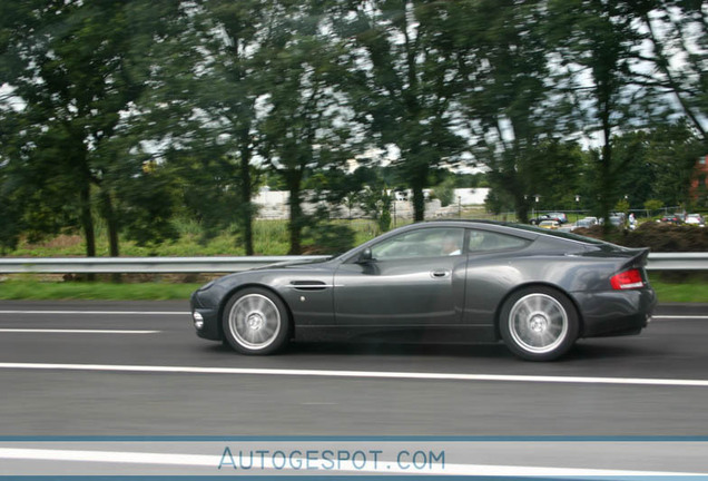 Aston Martin Vanquish S