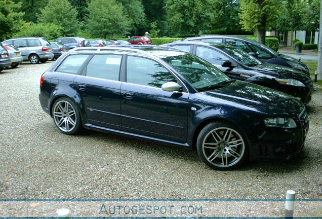 Audi RS4 Avant B7