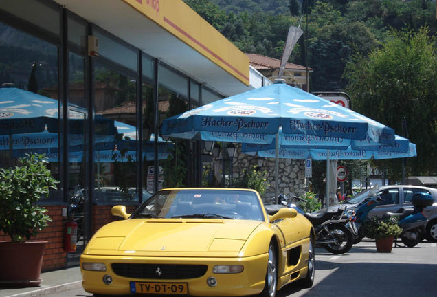 Ferrari F355 Spider