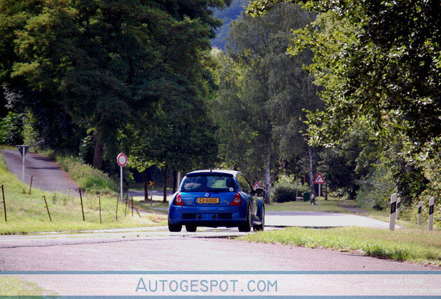 Renault Clio V6 Phase II