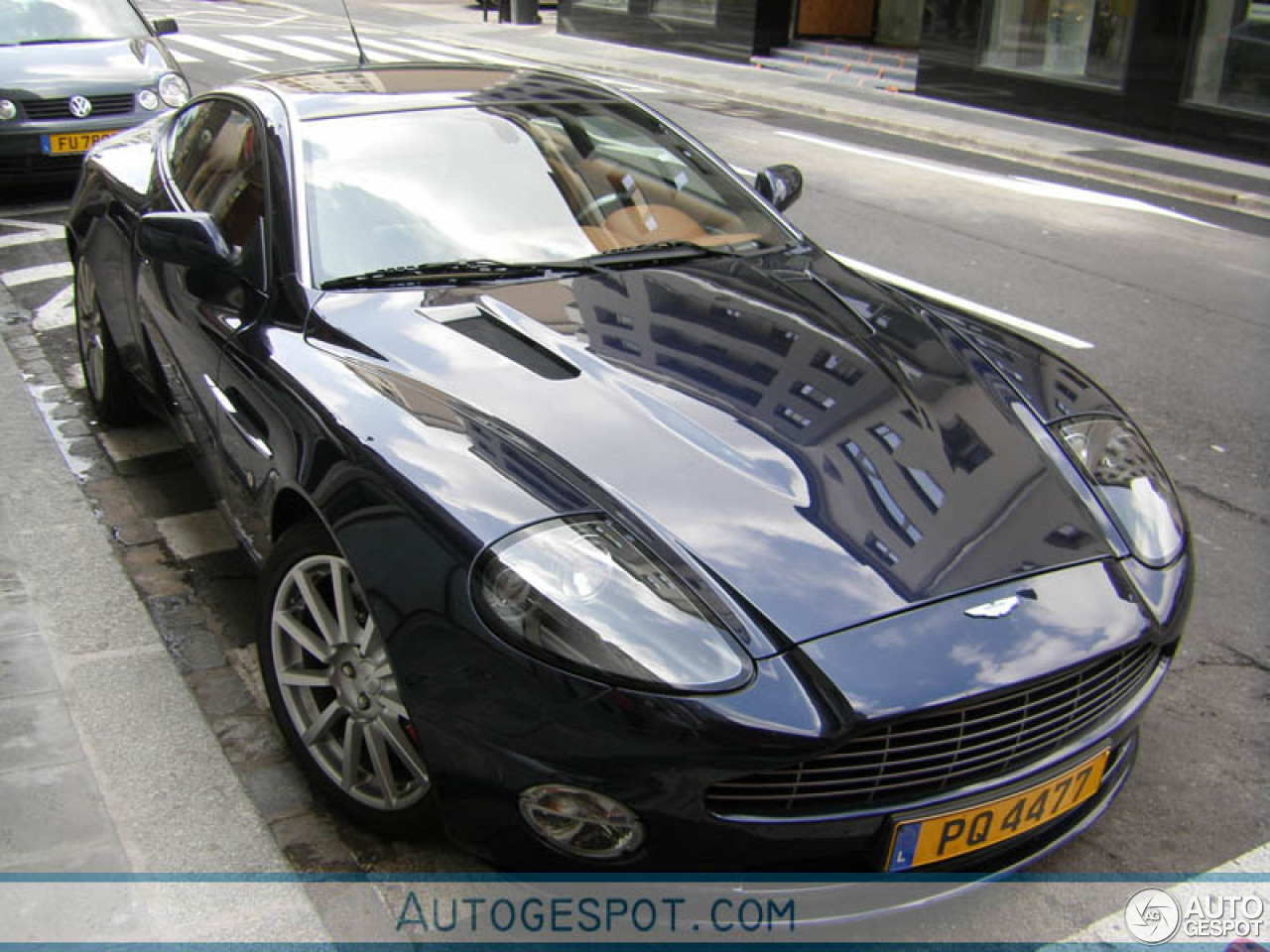 Aston Martin Vanquish S