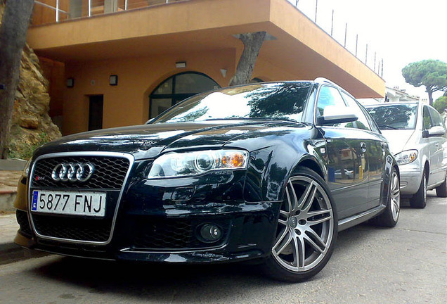 Audi RS4 Avant B7