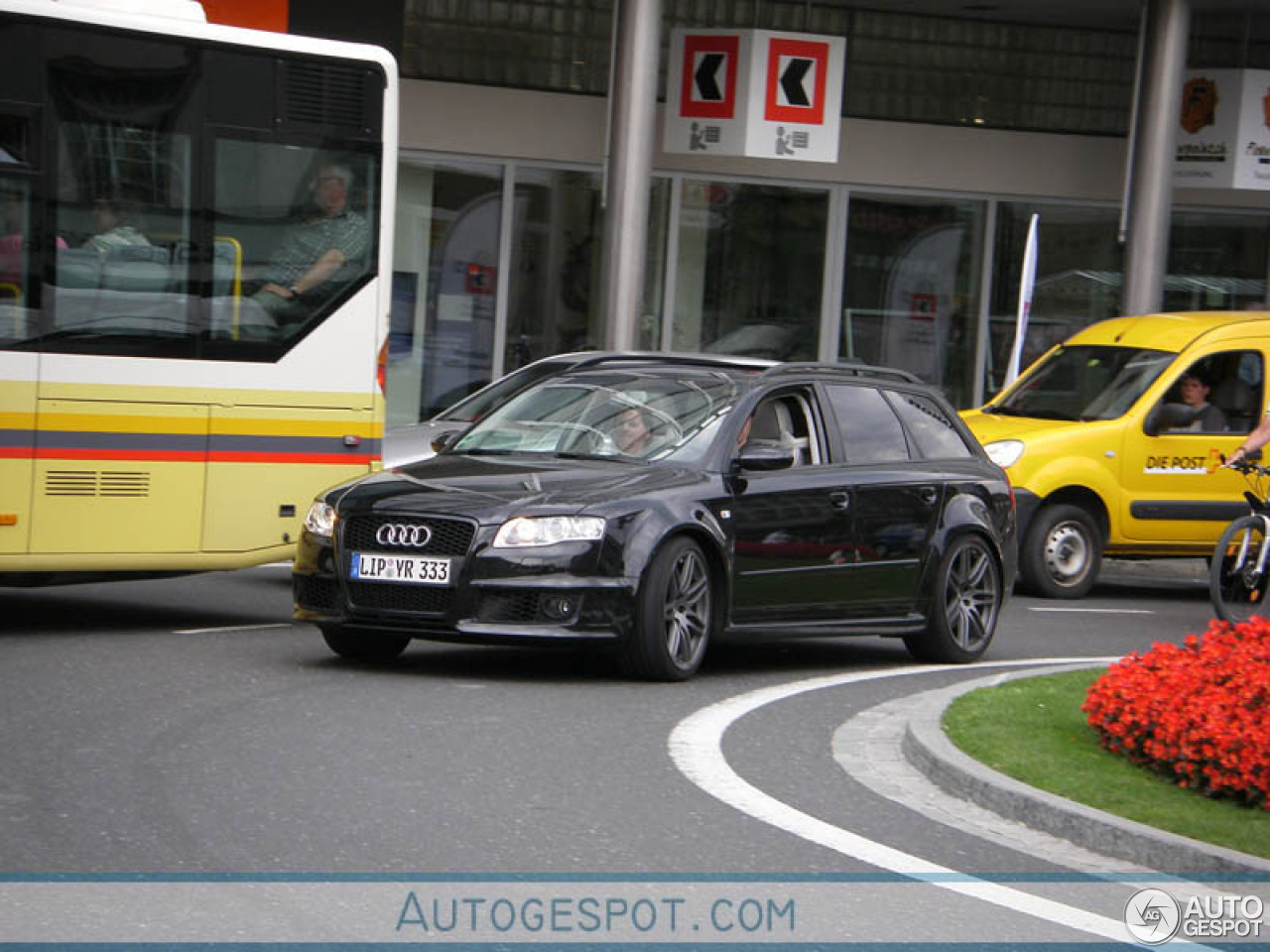 Audi RS4 Avant B7