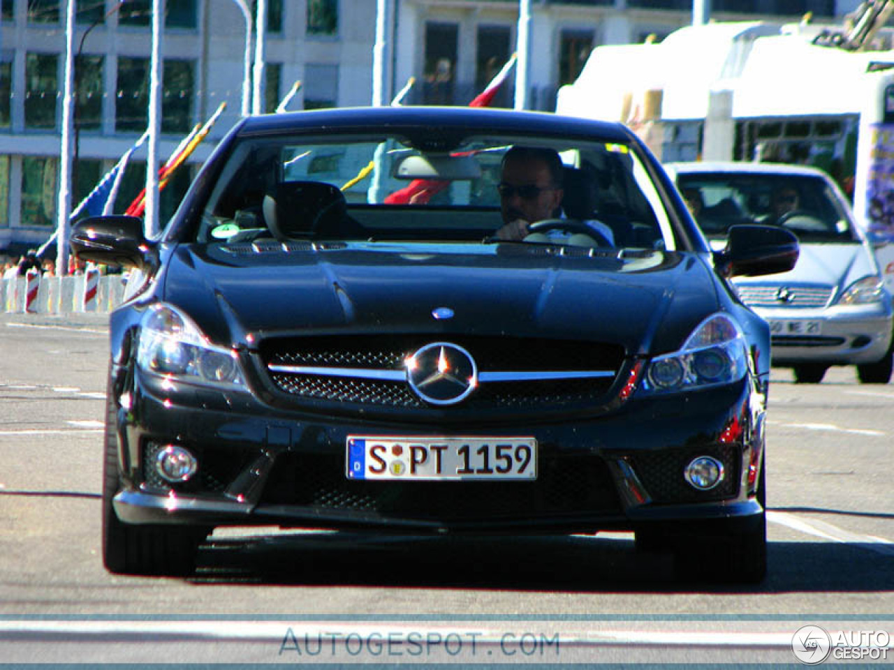 Mercedes-Benz SL 63 AMG