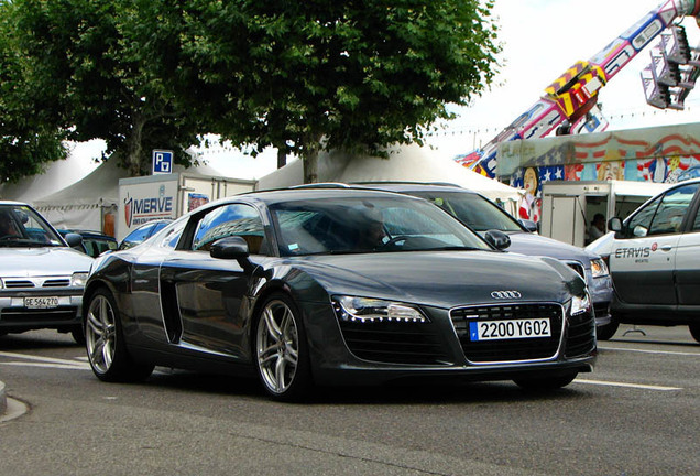 Audi R8