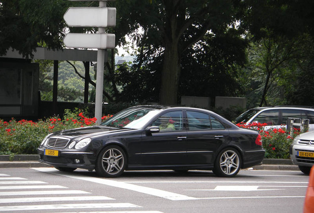 Mercedes-Benz E 55 AMG