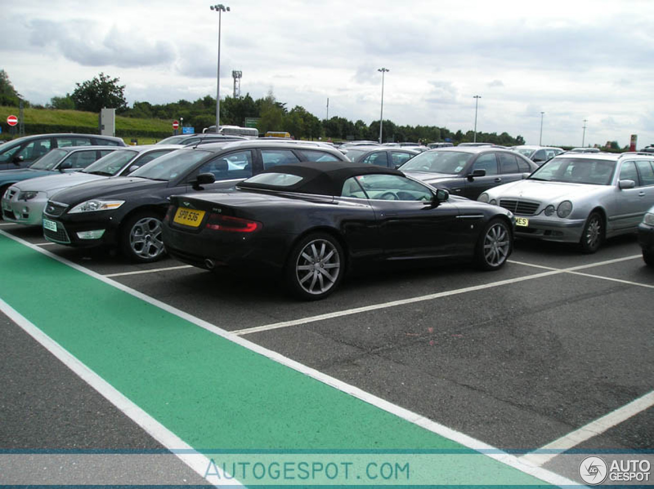 Aston Martin DB9 Volante