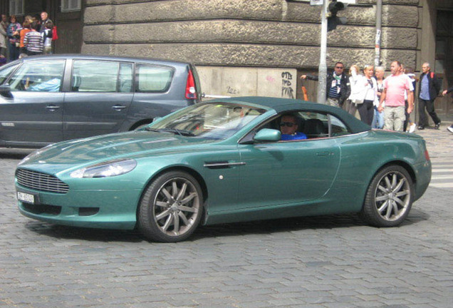 Aston Martin DB9 Volante