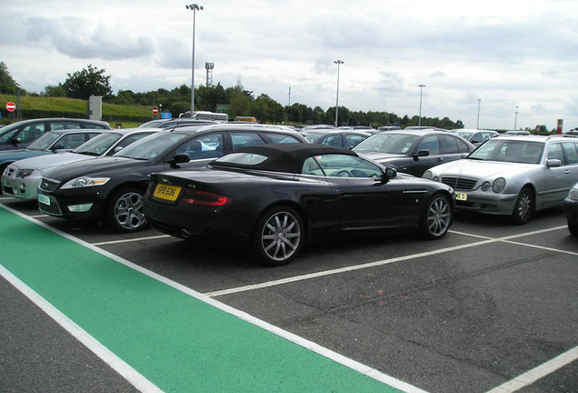 Aston Martin DB9 Volante