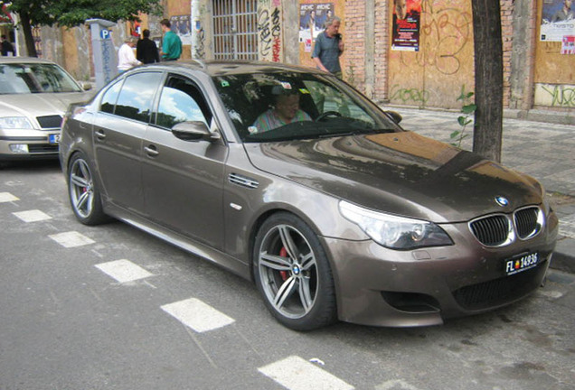 BMW M5 E60 2005