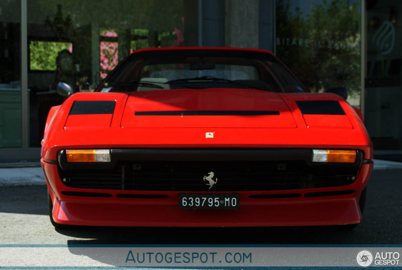 Ferrari 208 GTS Turbo