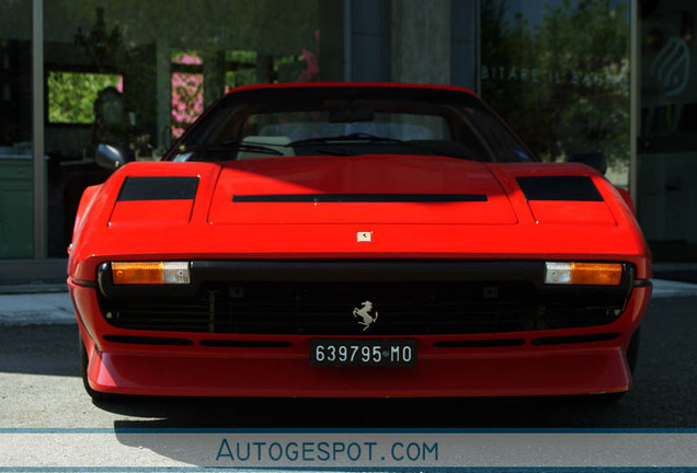 Ferrari 208 GTS Turbo