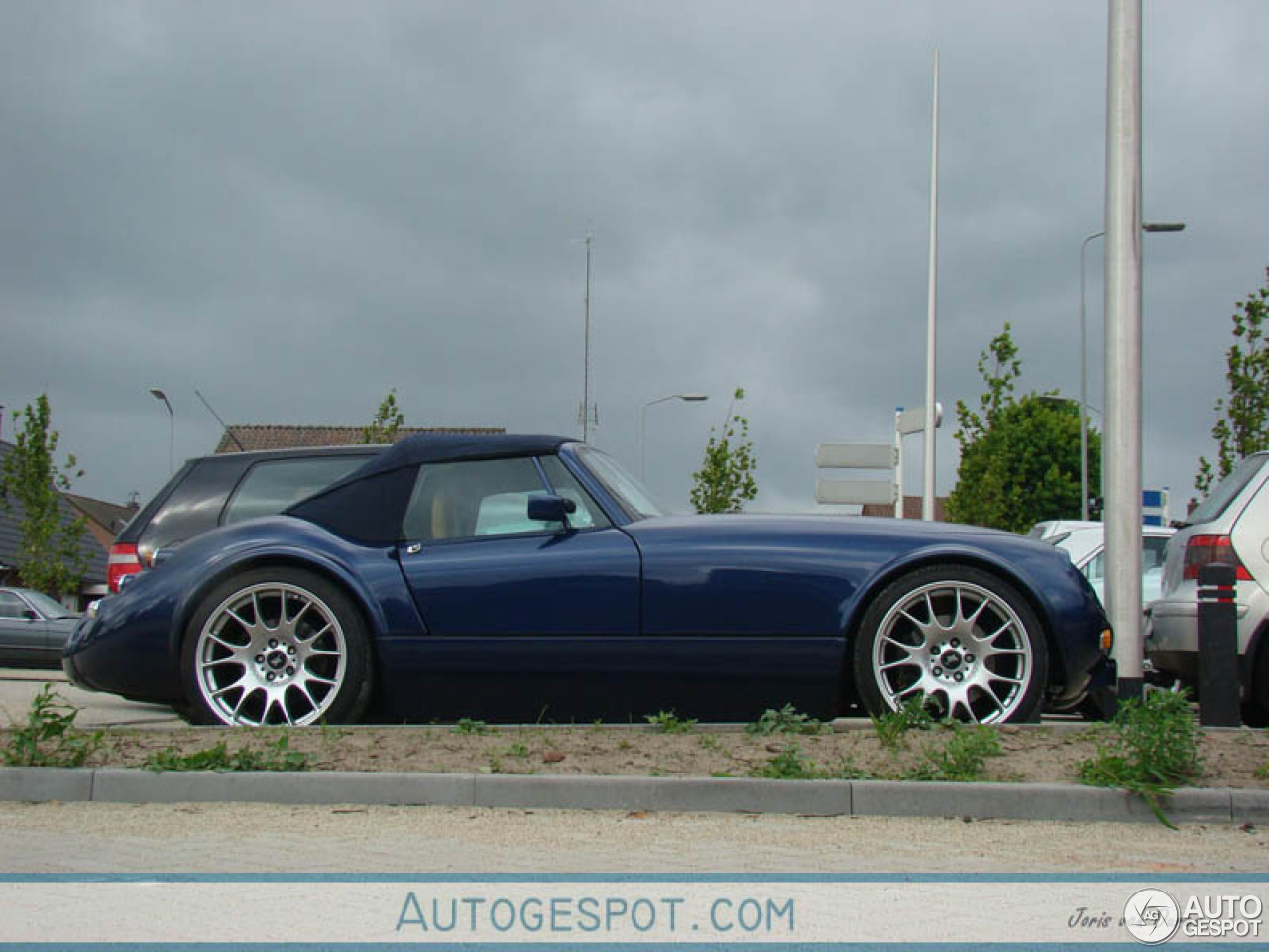 Wiesmann Roadster MF3