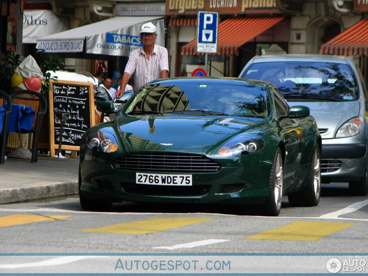 Aston Martin DB9