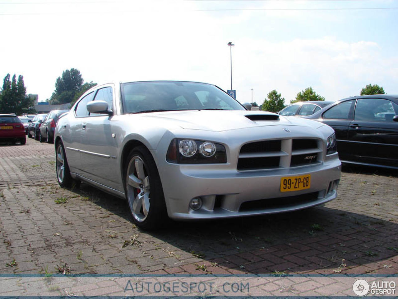 Dodge Charger SRT-8