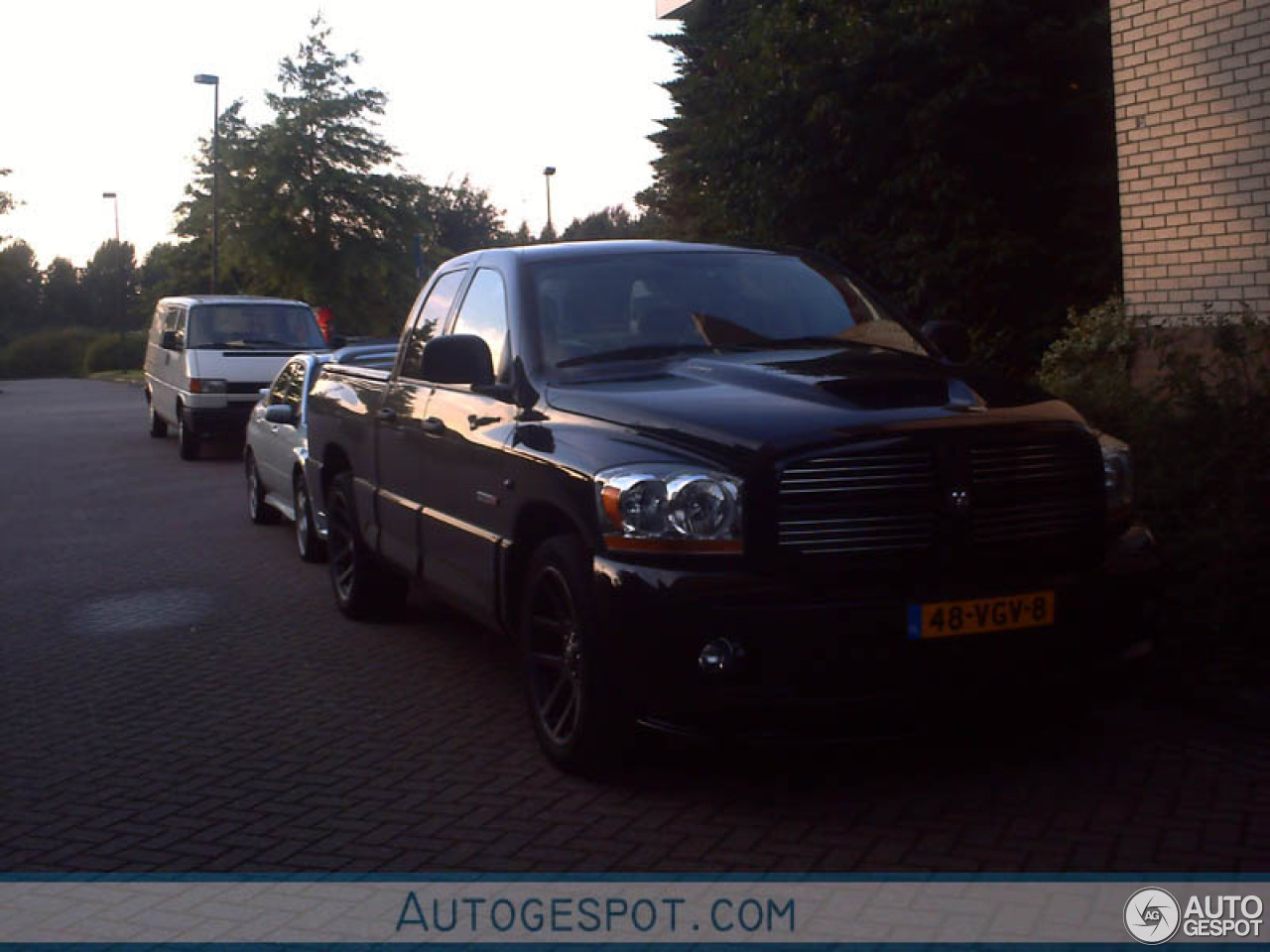 Dodge RAM SRT-10 Quad-Cab