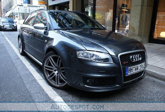 Audi RS4 Avant B7