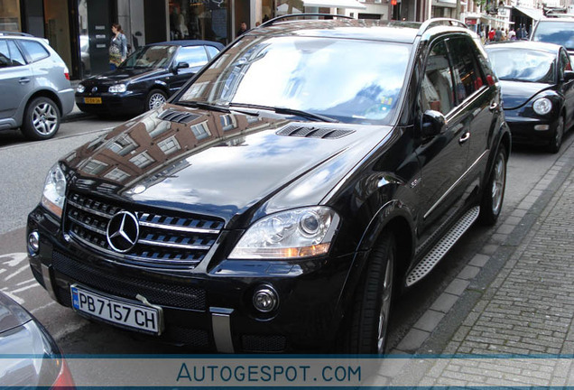 Mercedes-Benz ML 63 AMG W164