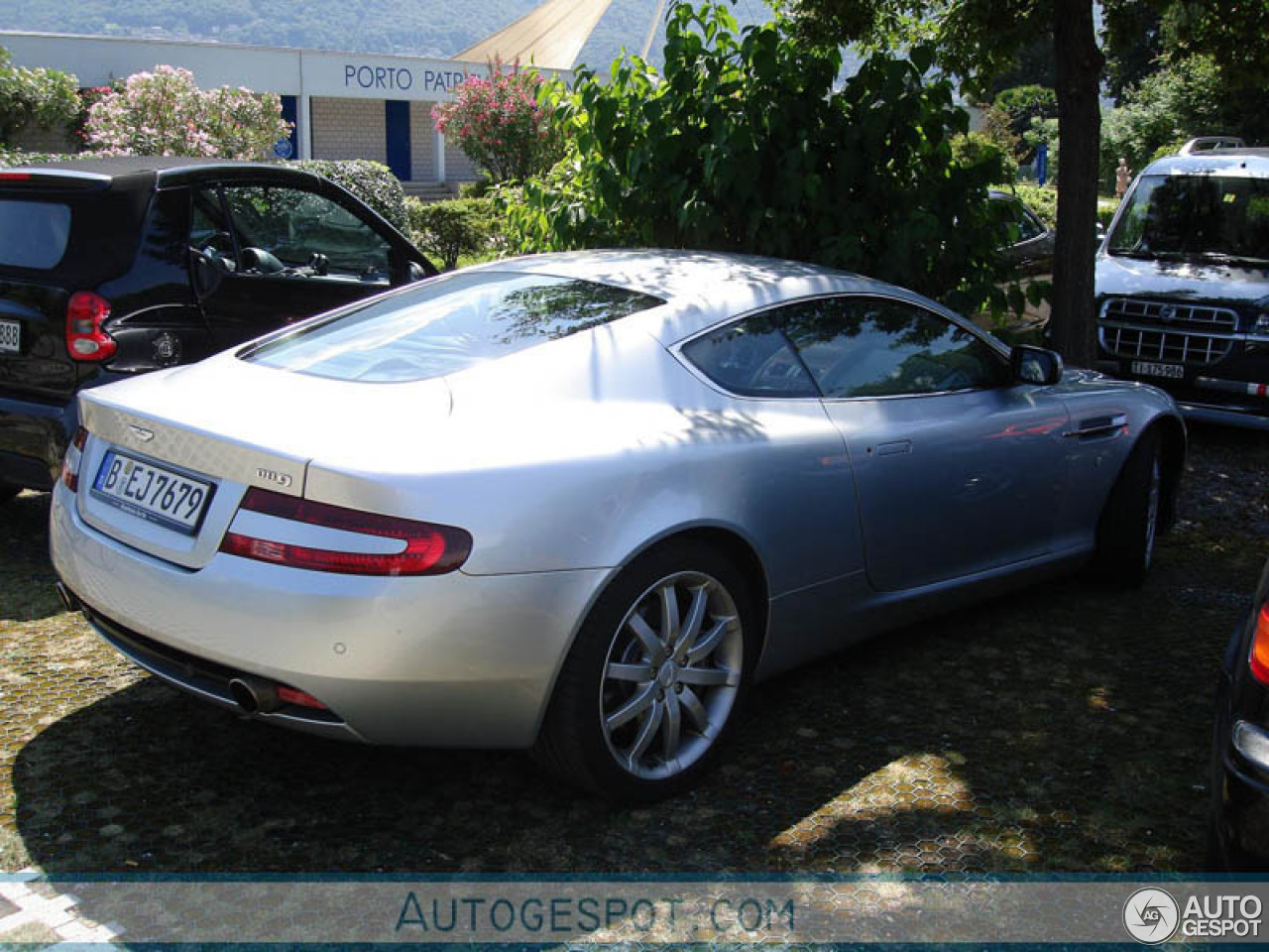 Aston Martin DB9