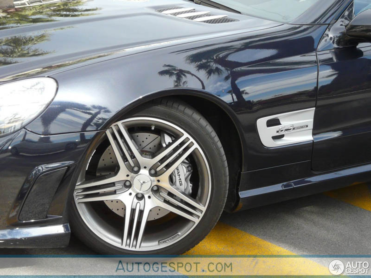 Mercedes-Benz SL 63 AMG